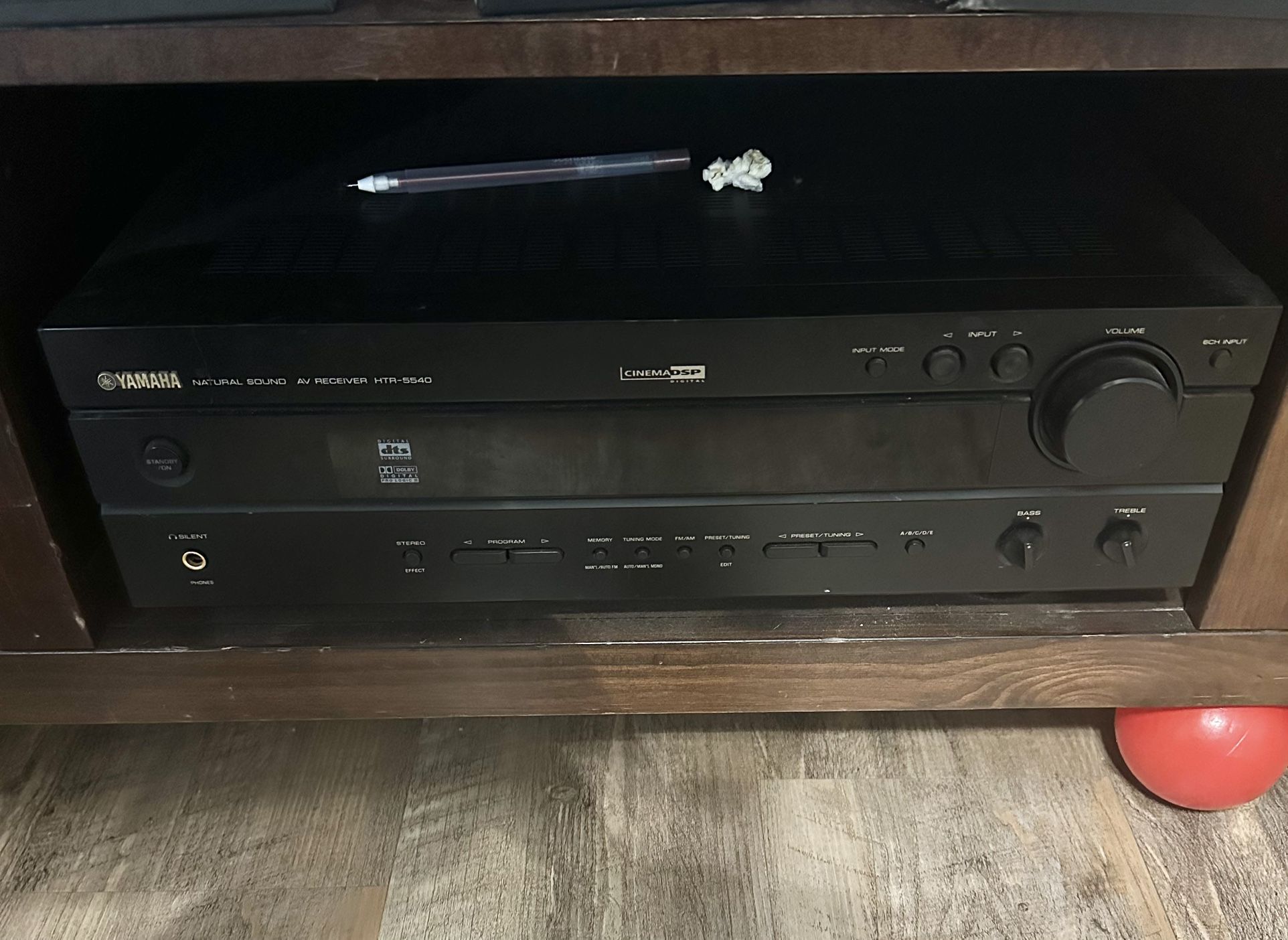 Yamaha Receiver And Speakers