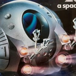 EVA Pod Moebius Models  NIB 