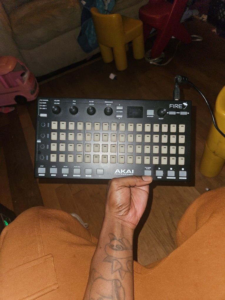 Akai Fire MIDI controller For FL Studio