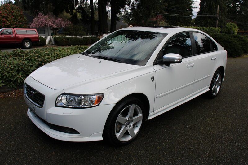 2010 Volvo S40 T5 R-Design AWD