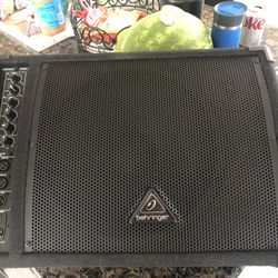 Behringer powered monitor