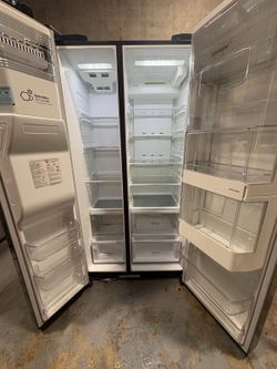 Refrigerator LG working perfect!