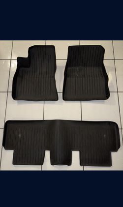 Used Model 3 Car Mats