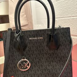 Michael Kors Purse With Matching Wallet 