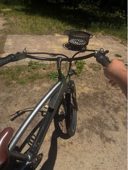 E-bike back tire has to be replaced
