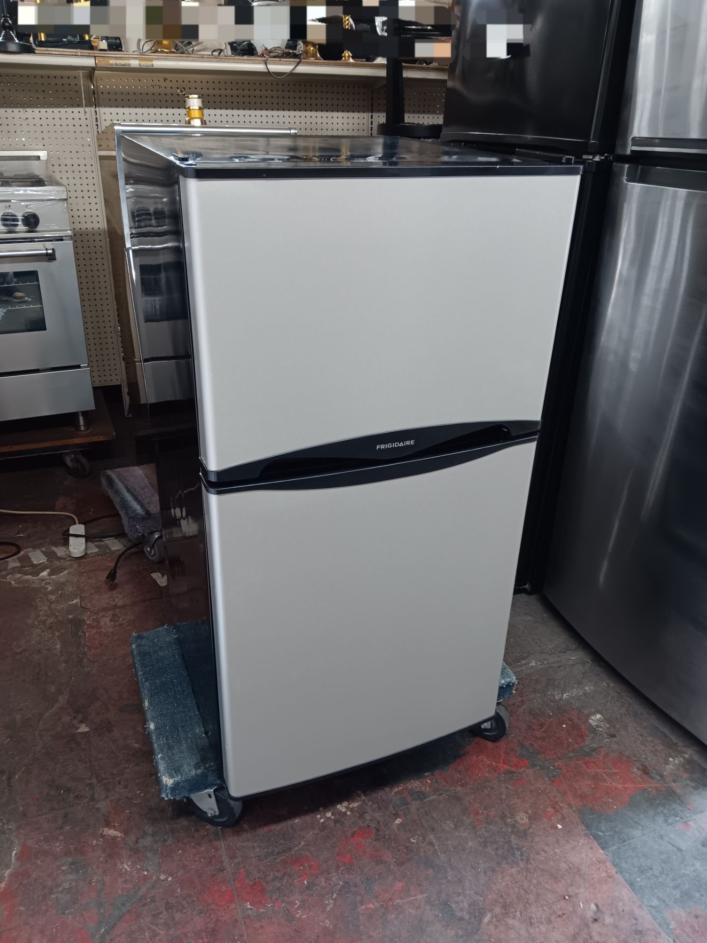 Frigidaire top freezer mini-fridge 21.75-inch