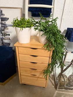 Set of 2 Threshold Target Artificial Plants in White Pots