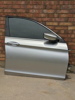2013-2017 Honda Accord Front Right Door