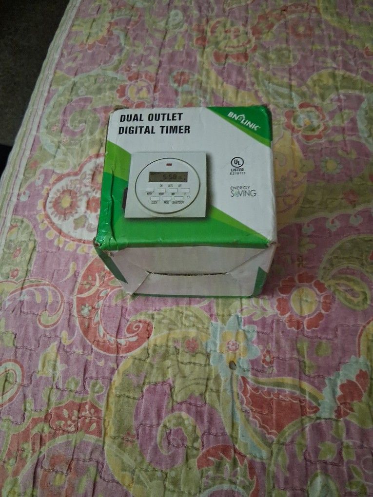 Dual Outlet Digital Timer