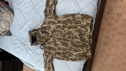 Camo Long Sleeve Hunting/fishing hoodie