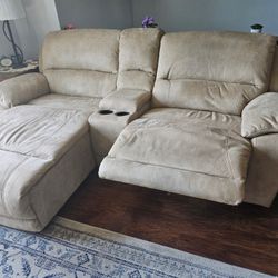 Extremely Comfortable Suede Recliner Set