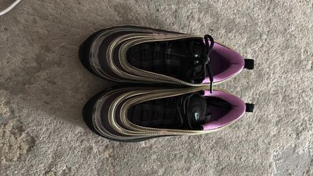 FREE!!!! Women’s size 7.5… Read below