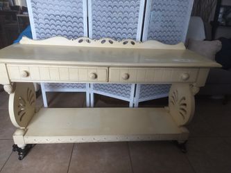 Lexington Console/Buffet Table 