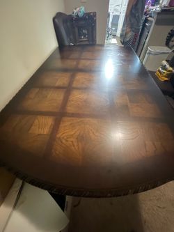 Dinning room table