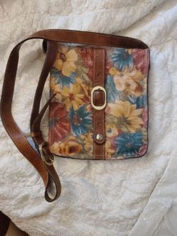 Patricia Nash Cassano crossbody bag
