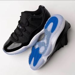 Air Jordan 11 Low “Space Jam”