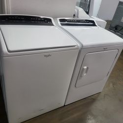 SET WHILPPOL WASHER AND DRYER ELECTRIC 