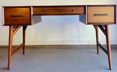 West Elm Mid-Century Desk | Acorn | DELIVERY AVAILABLE