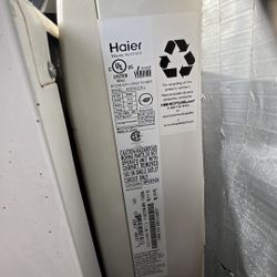 Small Window, Air Condition