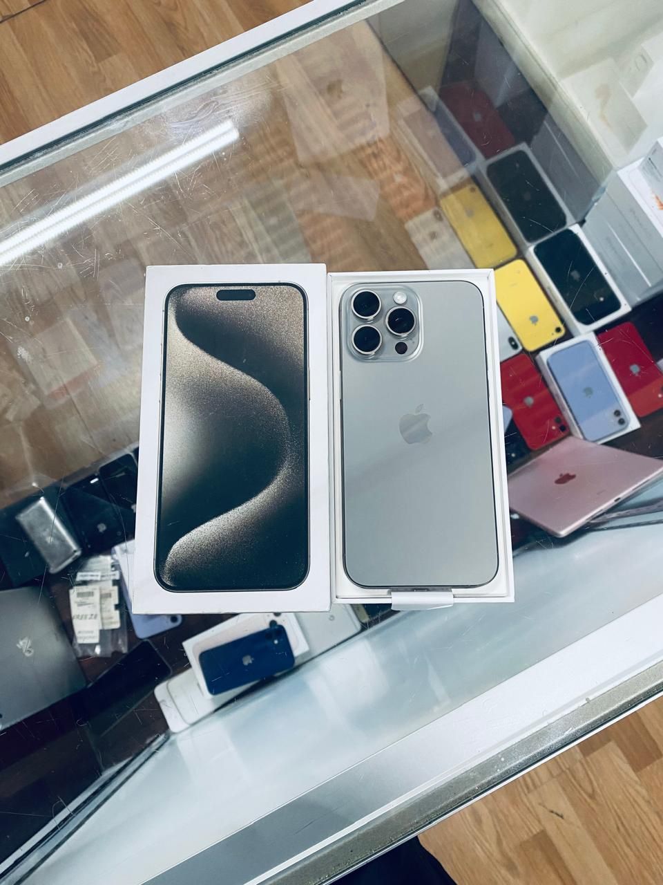 iPhone 15 Pro Max Titanium 