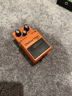 Boss DS-1 Distortion Guitar Pedal