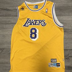 Kobe Bryant Lakers Hardwood Classics 8 Swingman Adidas 2XL  +2 Length Gold Logo