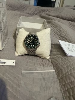 Seiko 5 gmt automatic
