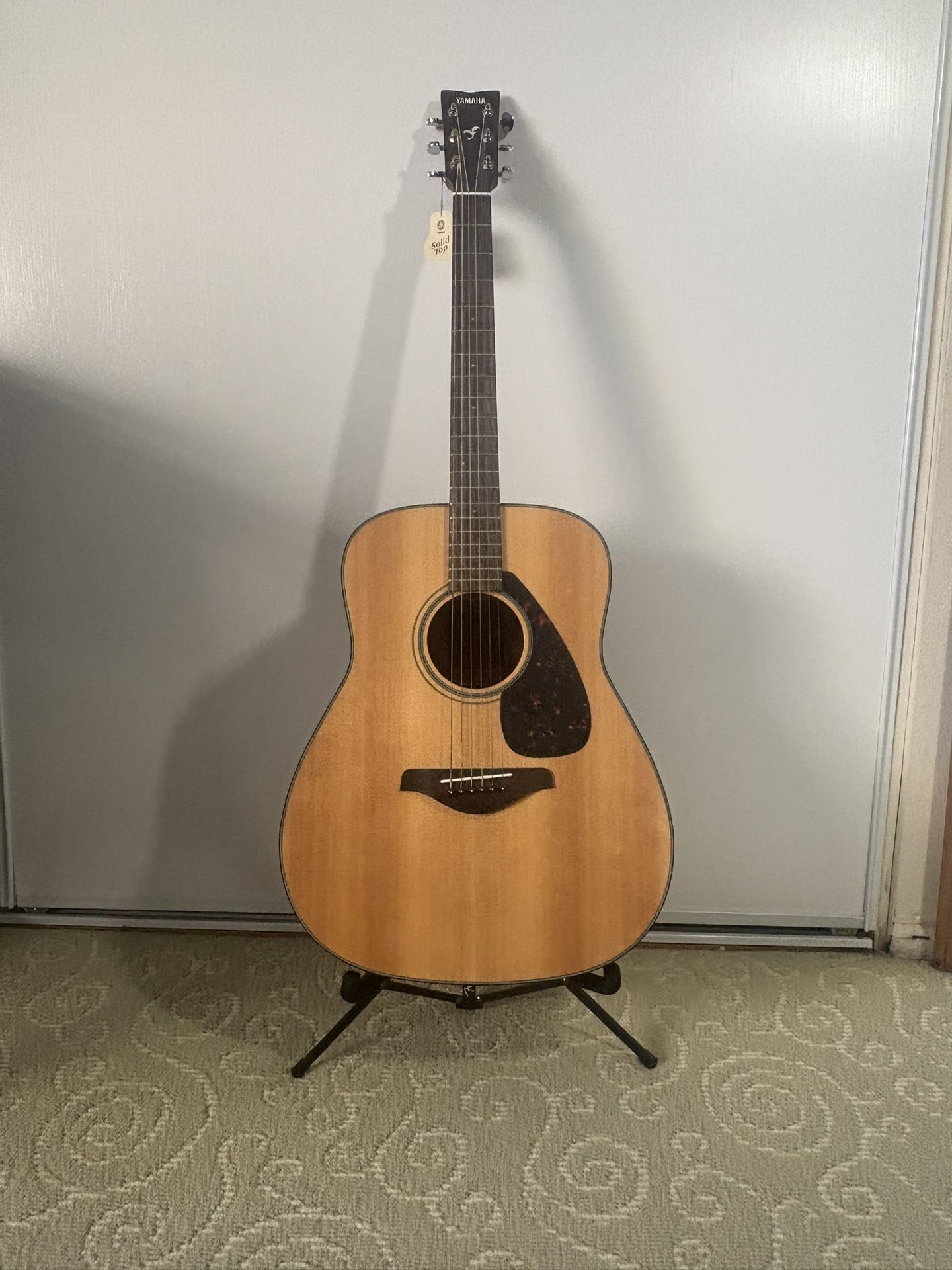 Yamaha FG100S Acoustic Guitar