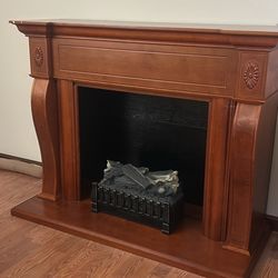 Wood fireplace With Electric Insert 