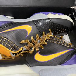 Kobe Protro 4 Carpe Diem