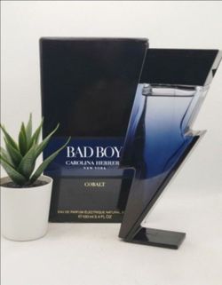 Carolina Herrera
 
Bad Boy Cobalt Eau de Parfum

3.4 fl