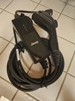 Jeep Level 1 EV Charger | Mopar NA-GEN4.1 Charge Cord | 120V Portable | OEM | Lightly Used