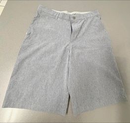 Adidas golf men’s pants lightly grey with pockets size 30