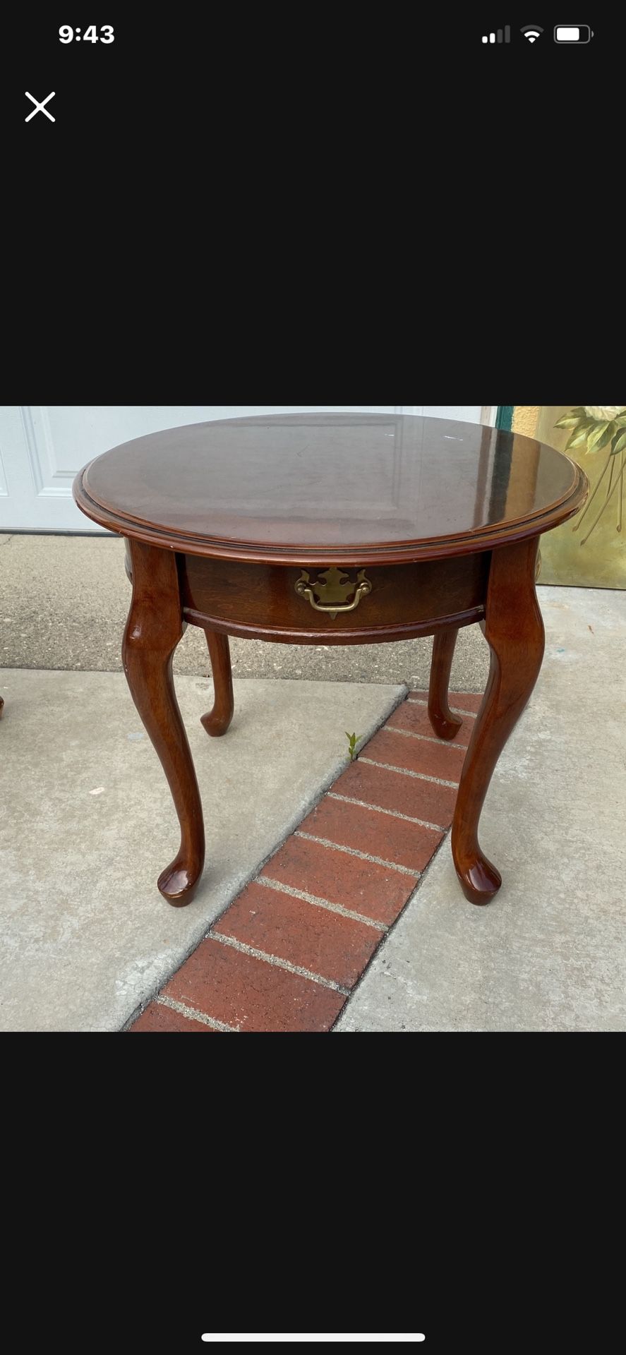 Queen Anne Cherry Antique End Table