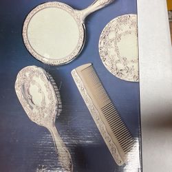 Vanity Dresser Set