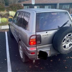 2000 Toyota Rav4