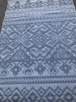 Bargain Brand New 5x7 Rugs 