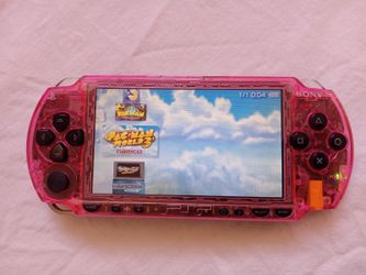 LIKE NEW !!!! PSP WITH 5,000 GAMES