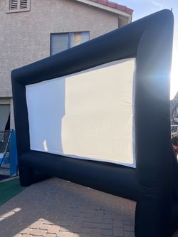 Inflatable movie projector screen