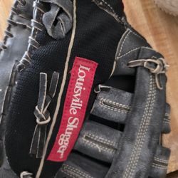 Louisville Slugger  Glove Black