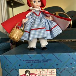 Madame Alexander “Red Riding Hood” Doll #482 Vintage Antique Collectible 