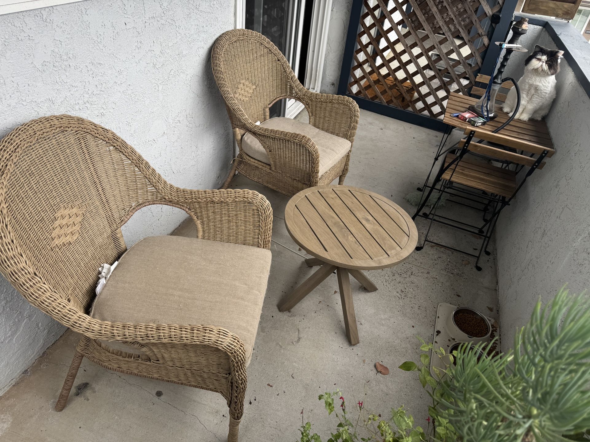 patio furniture 