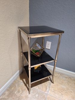 Used Black Crystal and Metal 3 levels table