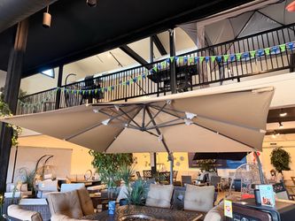 Large Cantilever Outdoor Patio Umbrella