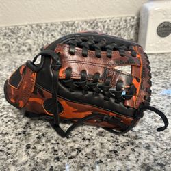 Infield Baseball Glove 