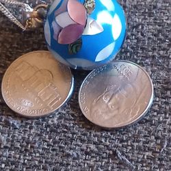 Cadenita De Sterling Silver 925 Con Bols De Cristal Y Madre Perla Mide 13 Pulgadas