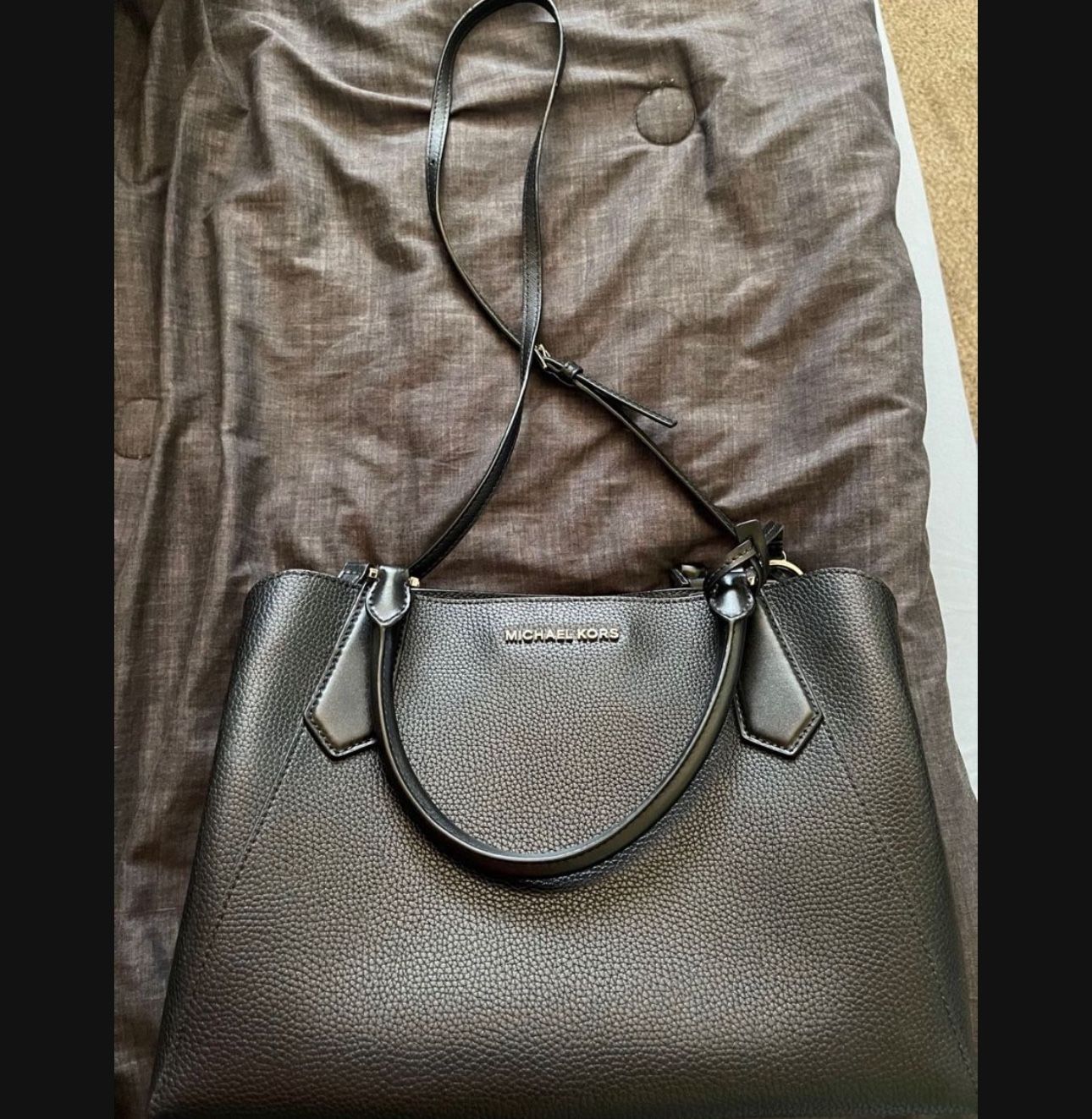 Michael Kors Purse Med Size