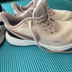 $20 for both pair of tennis shoes size 6 one Nike one DV Nordstrom Rack not sold separately