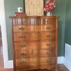 Gorgeous Vintage Dresser