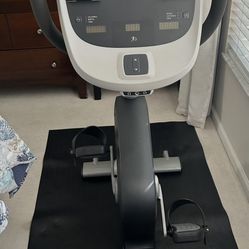 For Sale $1,050. Like NEW Precor RBK 835 Recumbent w/ P30 Console